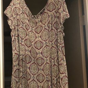 High low baby doll fit top.